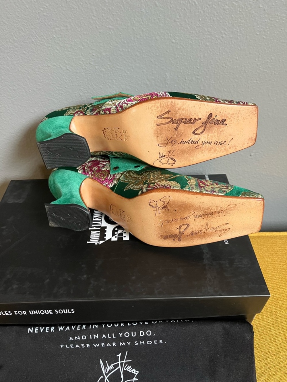 Fluevog Bishop Tapestry Floral Buckle Mid-Heel Women’s Shoes - Picture 7 of 11